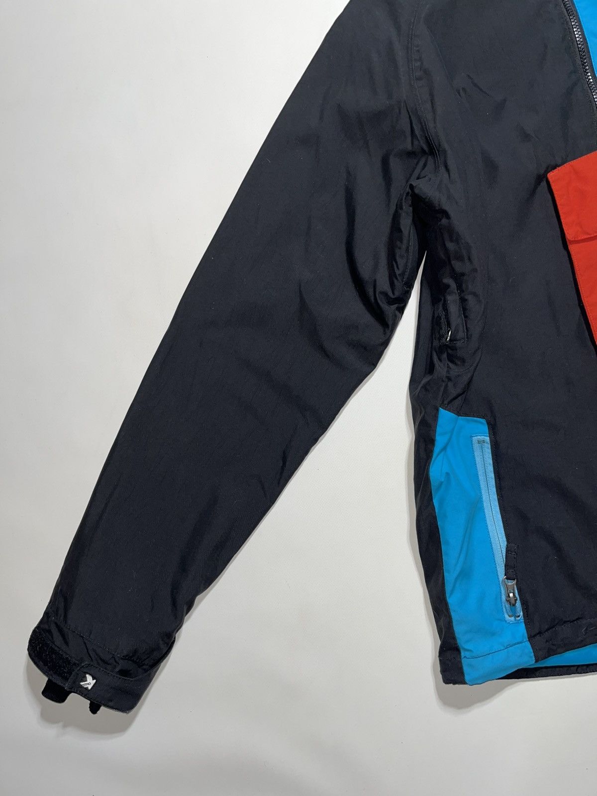Burton Rare Nitro Snowboarding jacket very functional Size M Size US M / EU 48-50 / 2 - 12 Thumbnail