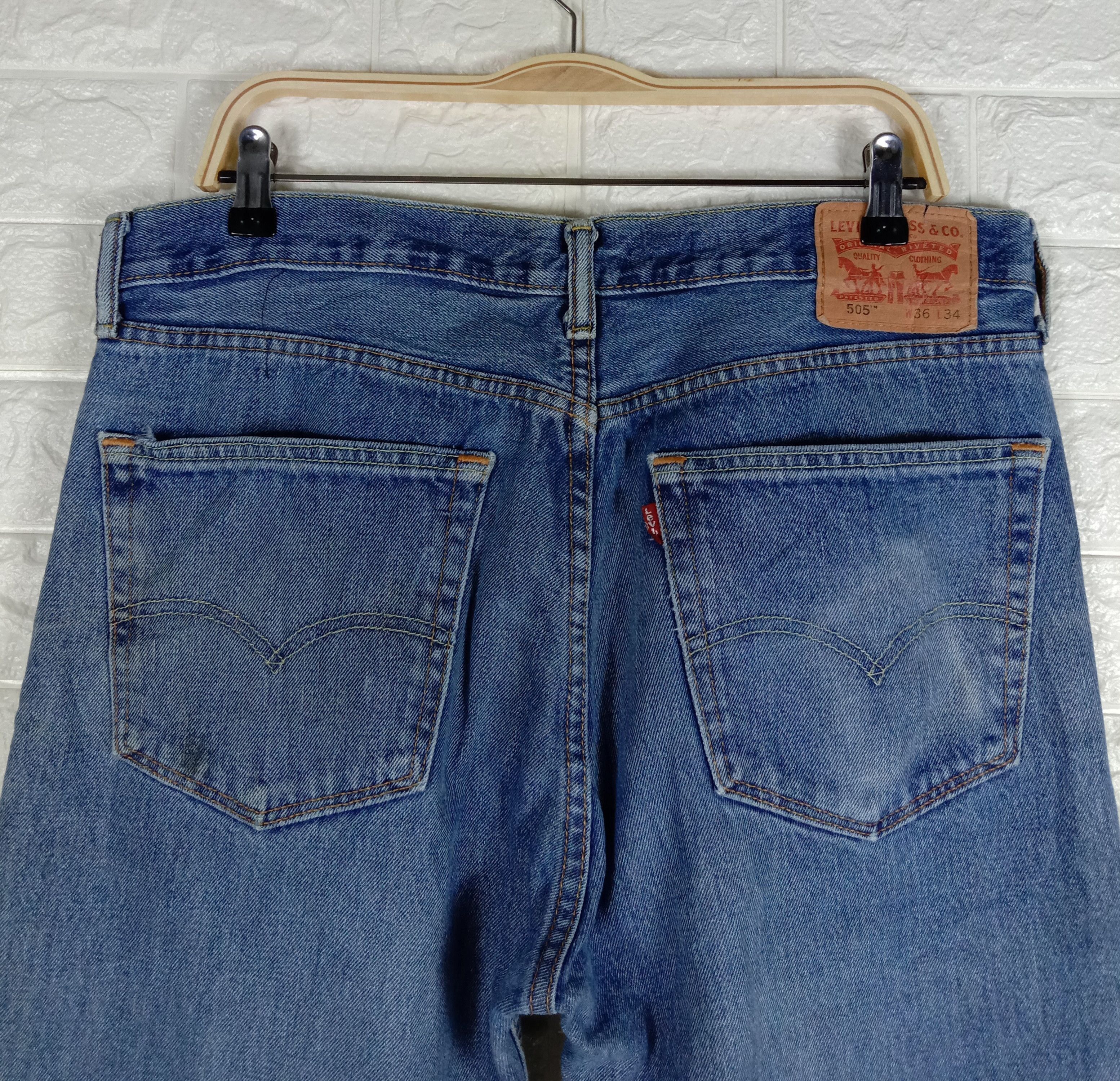 Levi's Vintage Levi's 505 Jeans Regular Fit Denim Size US 36 / EU 52 - 6 Thumbnail
