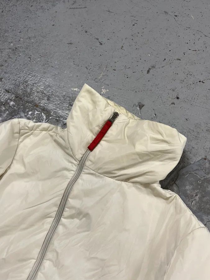 Prada 2000s Prada Asymmetrical Zip Retractable Hood White Jacket Size US M / EU 48-50 / 2 - 5 Thumbnail