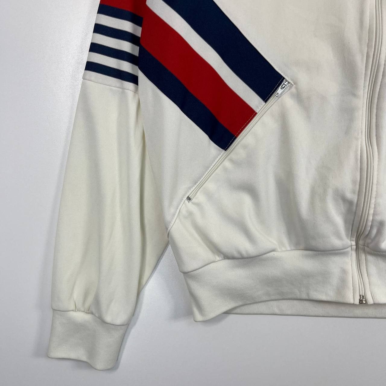 Adidas Vintage Adidas Track Jacket 90s Made in France White Size M Size US M / EU 48-50 / 2 - 5 Thumbnail