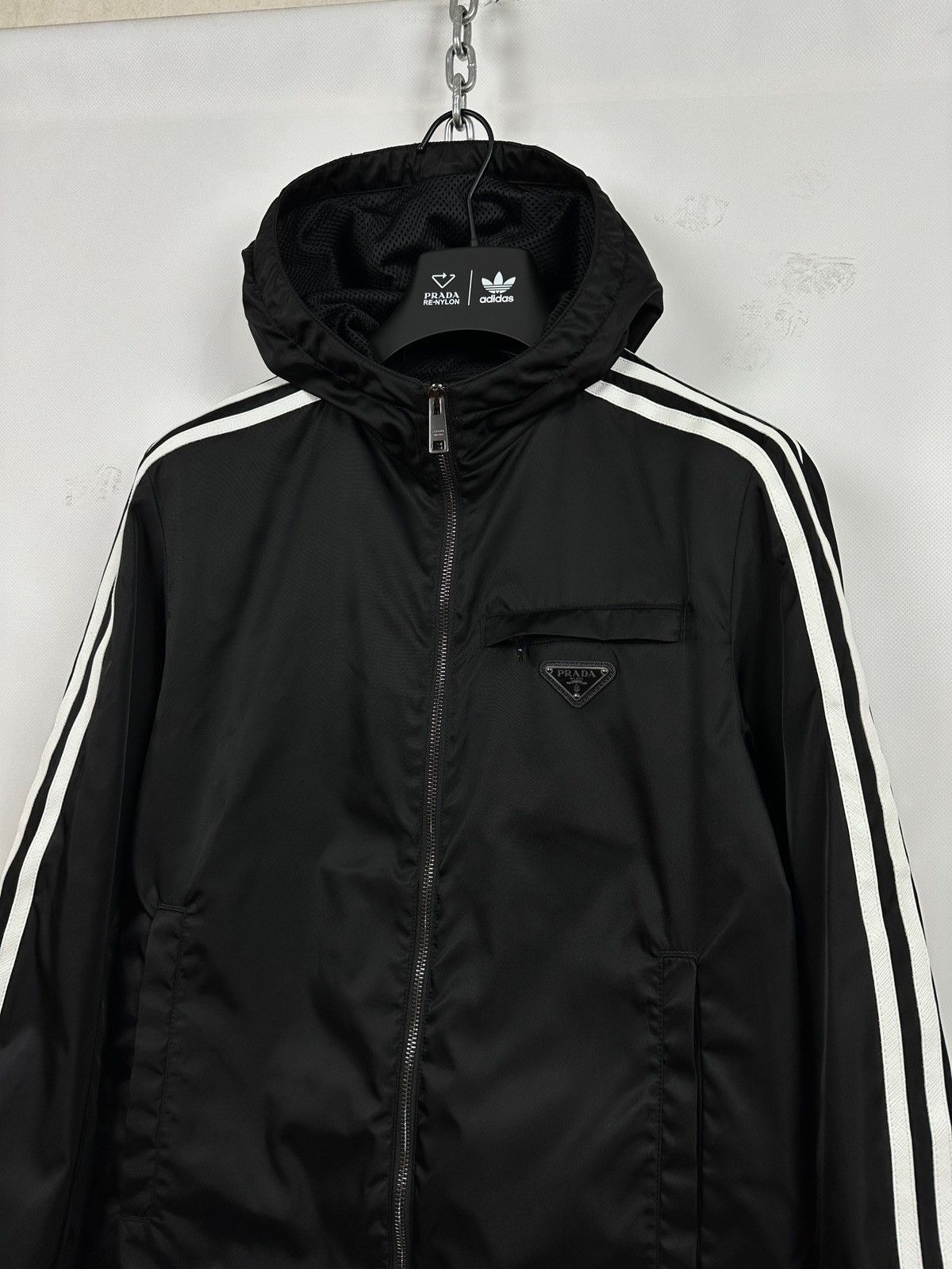 ジャケット・アウター PRADA adidas RE-NYLON HOODED JACKET 44 adidas for Prada Re-Nylon Hooded Track Jacket Black - FW21 - US