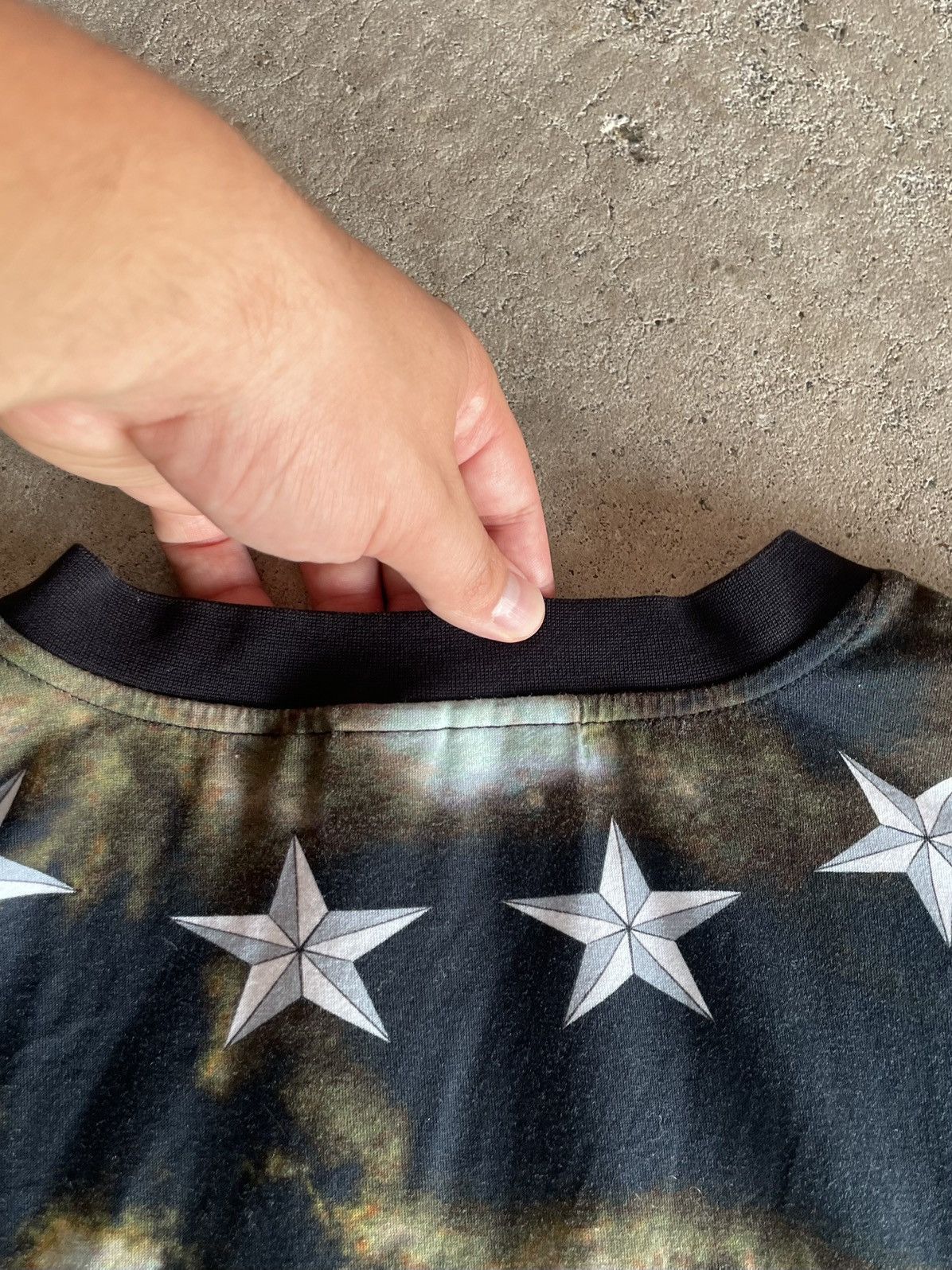 Givenchy Givenchy Air Plane T-shirt Size US XL / EU 56 / 4 - 6 Thumbnail