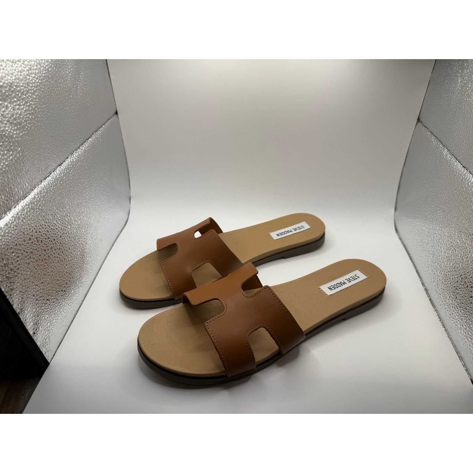 Steve Madden Steve Madden Flat Slides Size 11 Brown Sandals Size US 11 / IT 41 - 3 Thumbnail