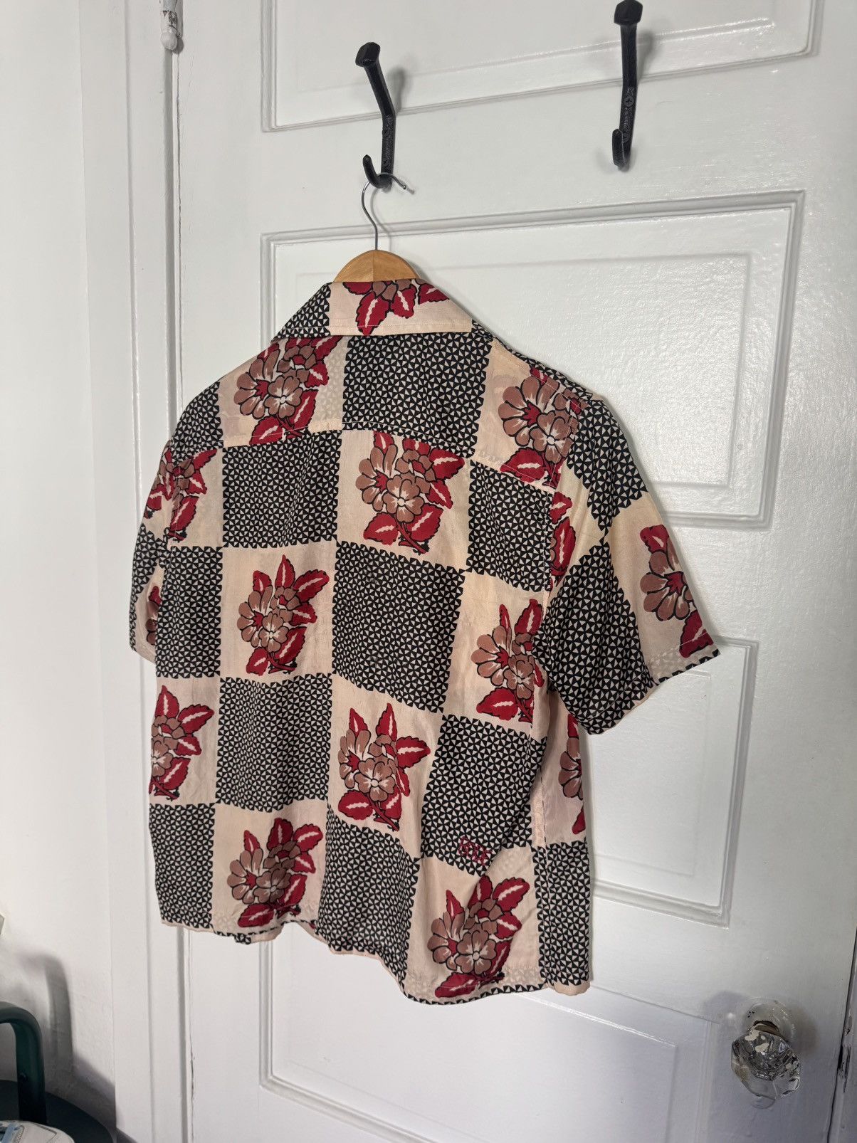 Bode Bode Checker Bloom Short Sleeve Silk Button-Up Shirt Size US S / EU 44-46 / 1 - 5 Thumbnail