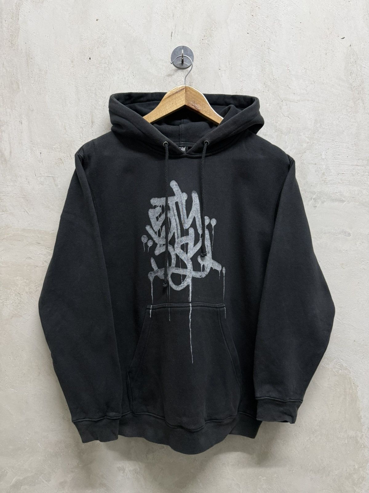 Stussy Vintage Stussy Graffiti Spray Hoodie Size US S / EU 44-46 / 1 - 1 Thumbnail