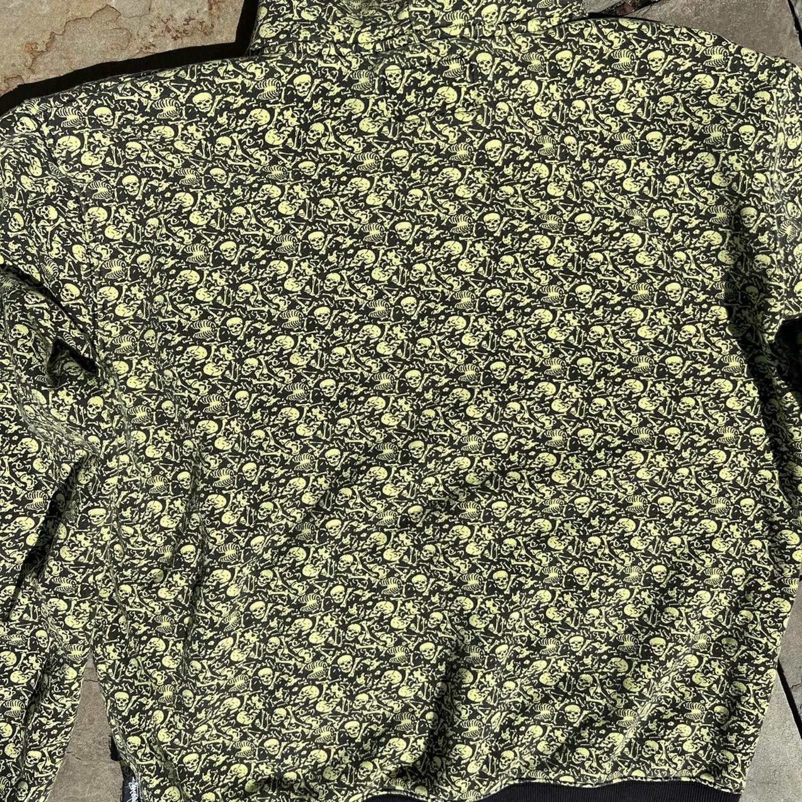 Stussy Stussy Rare Skull + Bones Pattern Hoodie Highlighter Yellow Size US M / EU 48-50 / 2 - 7 Thumbnail