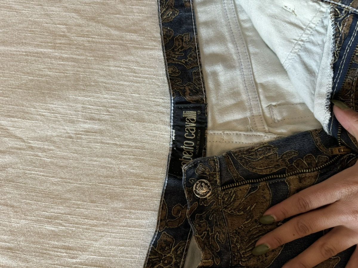 Roberto Cavalli Roberto Cavalli paisley print mom jeans Size 27" / US 4 / IT 40 - 2 Thumbnail