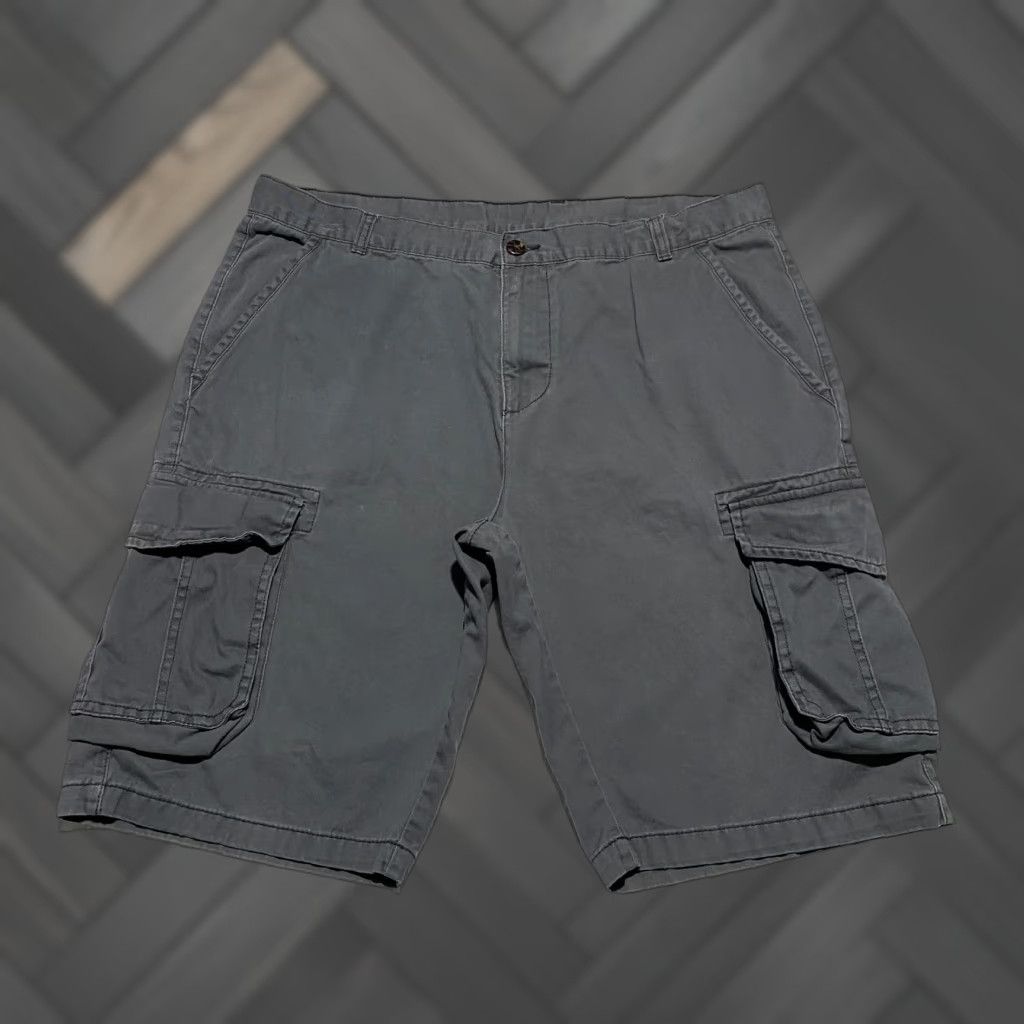 Vintage Royal Class Cargo Shorts Men's L Gray Size US 33 - 1 Thumbnail