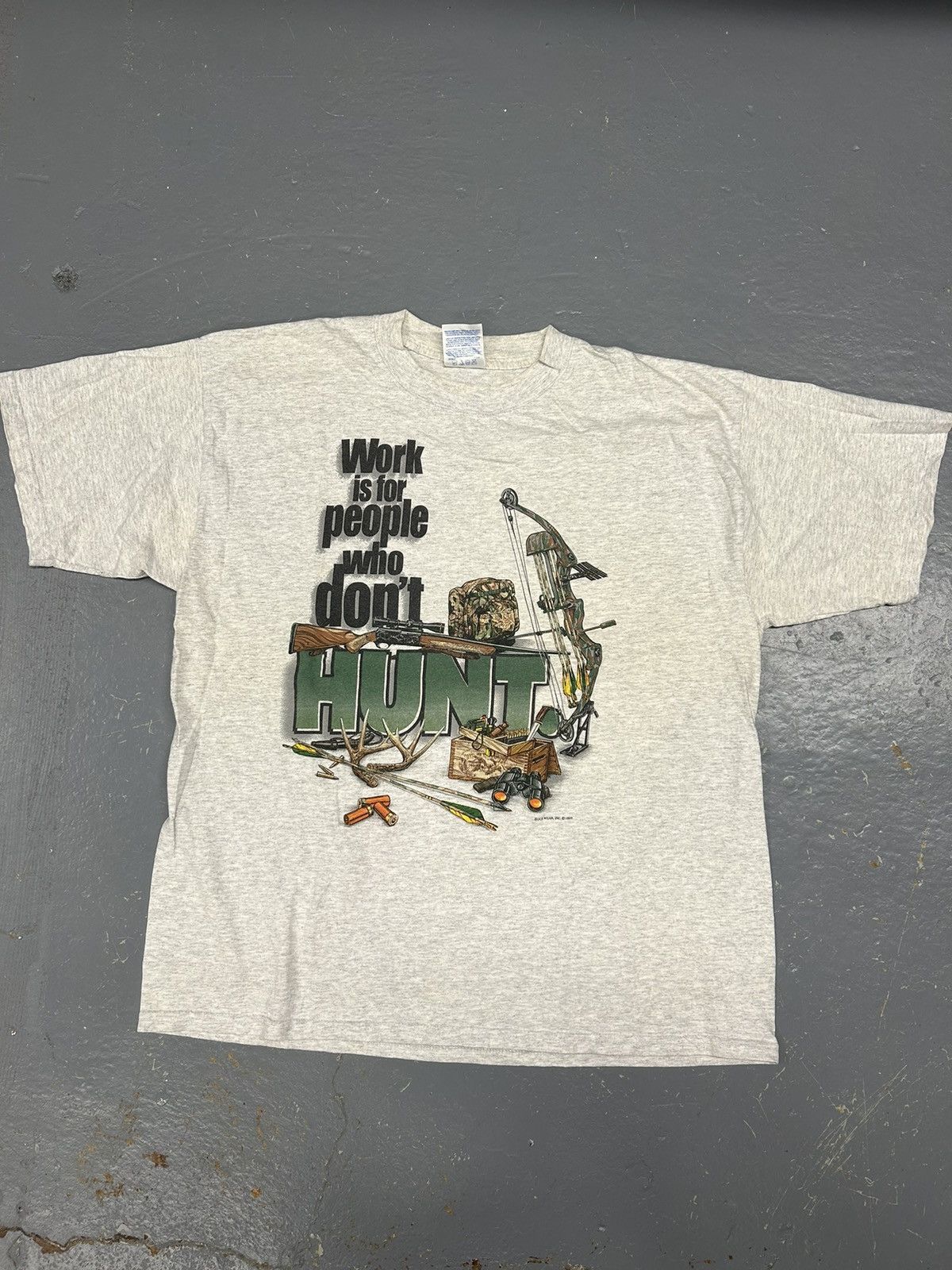 Vintage Crazy Vintage 90s Essential Camo Hunting Graphic Tee Shirt Size US XL / EU 56 / 4 - 1 Thumbnail
