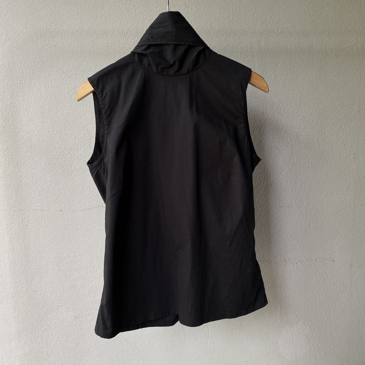 Japanese Brand ATSURO TAYAMA A/T Black Sleeveless Blouse with Large Bow Size S / US 4 / IT 40 - 15 Thumbnail