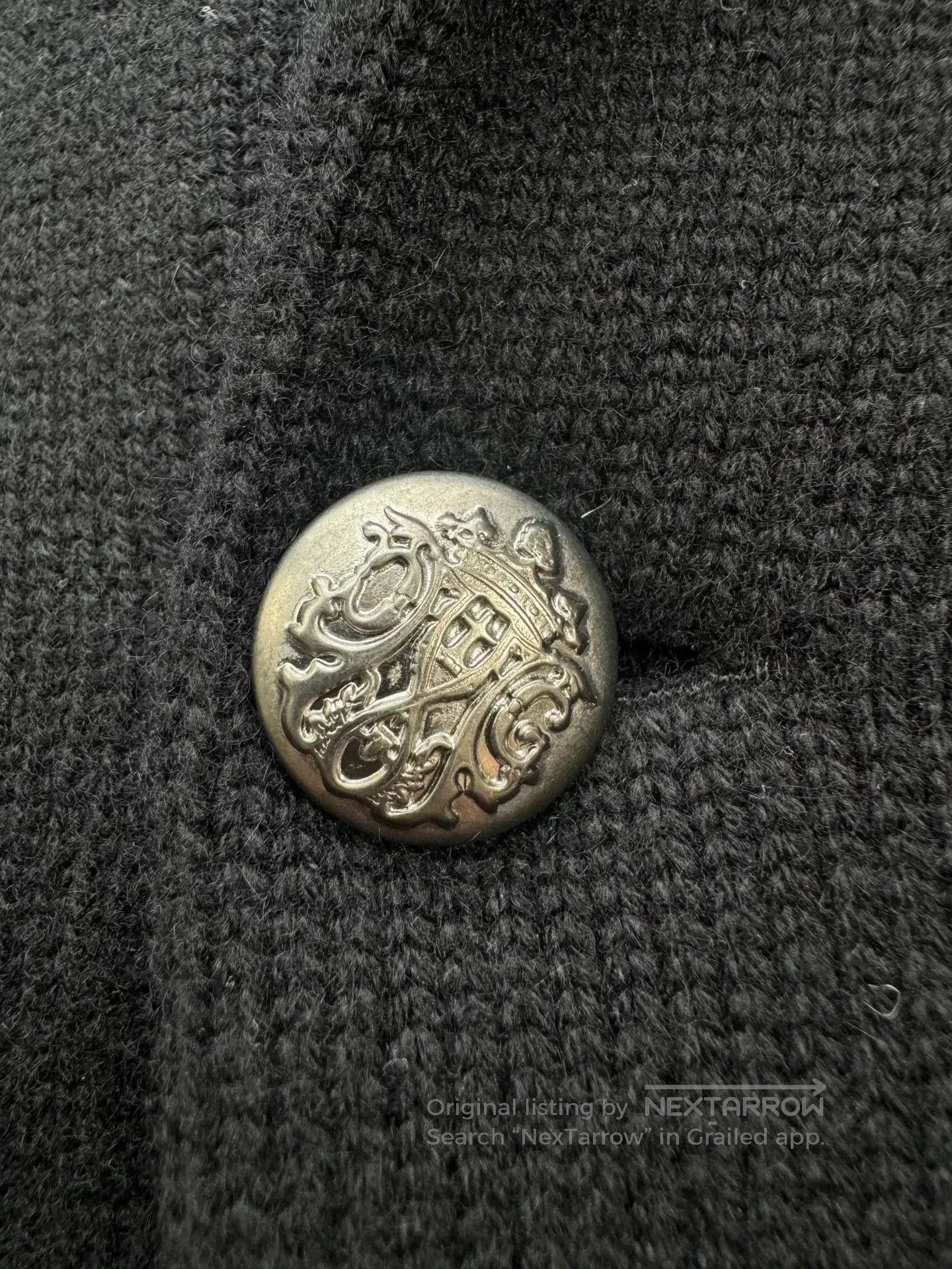 Dolce & Gabbana D&G Black Crown Bee Embroidered Cashmere Cardigan. Size US L / EU 52-54 / 3 - 4 Thumbnail