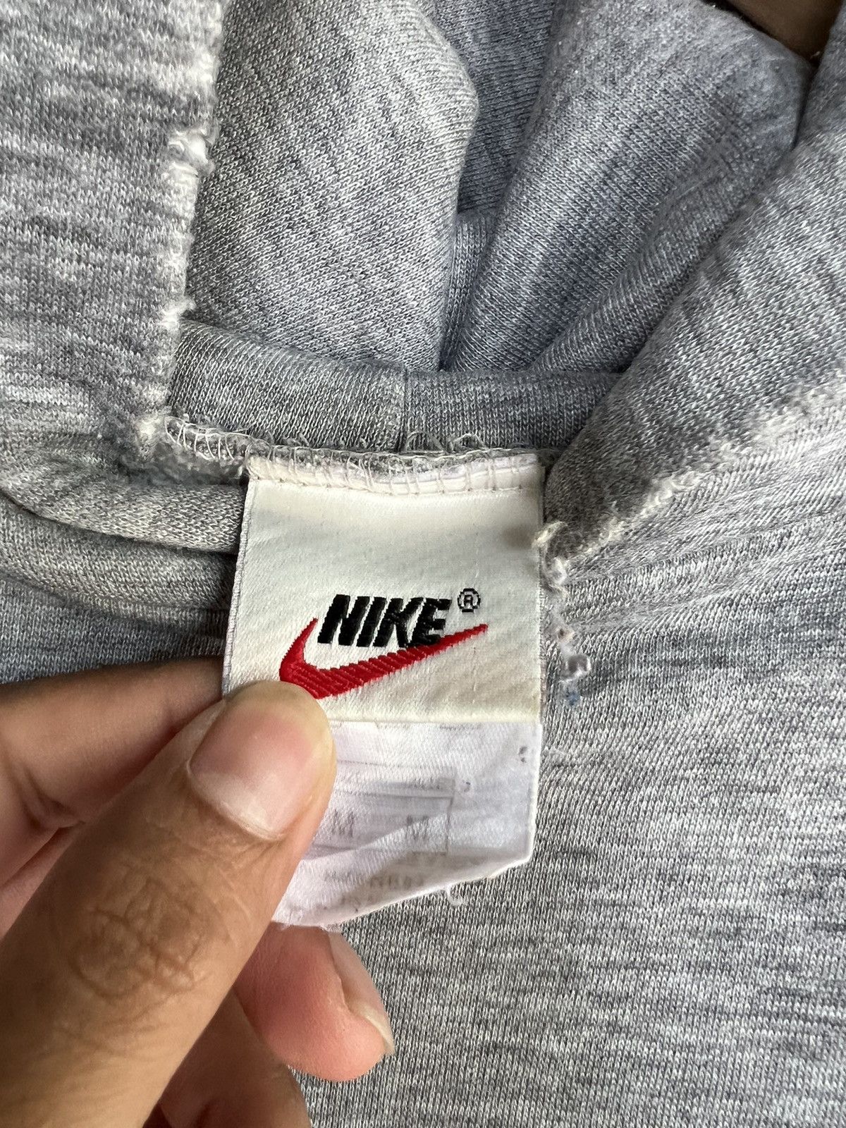 Nike Vintage Nike Swoosh Hoodies Size US M / EU 48-50 / 2 - 4 Thumbnail