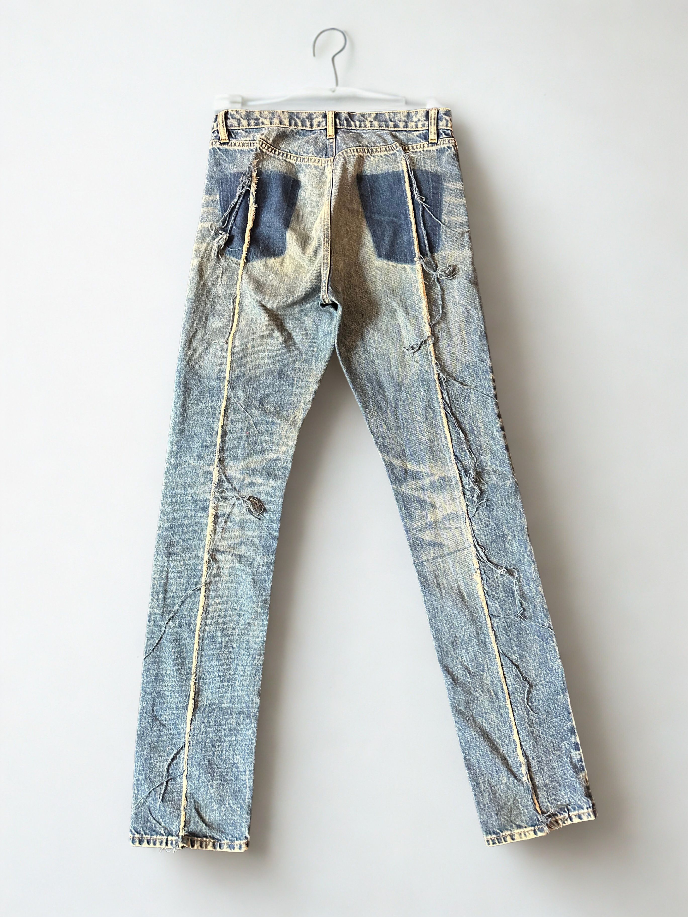 Maison Margiela Maison Margiela Distressed Denim Size 26" / US 2 / IT 38 - 2 Thumbnail