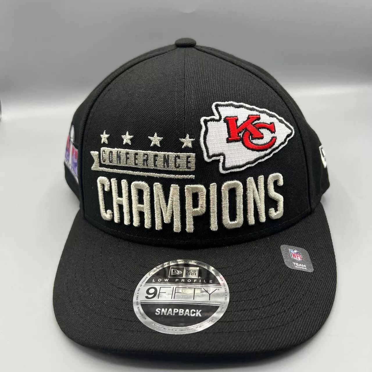 New Era Kansas City Chiefs Hat Conference Champions LVIII Snap Back Size ONE SIZE - 1 Thumbnail