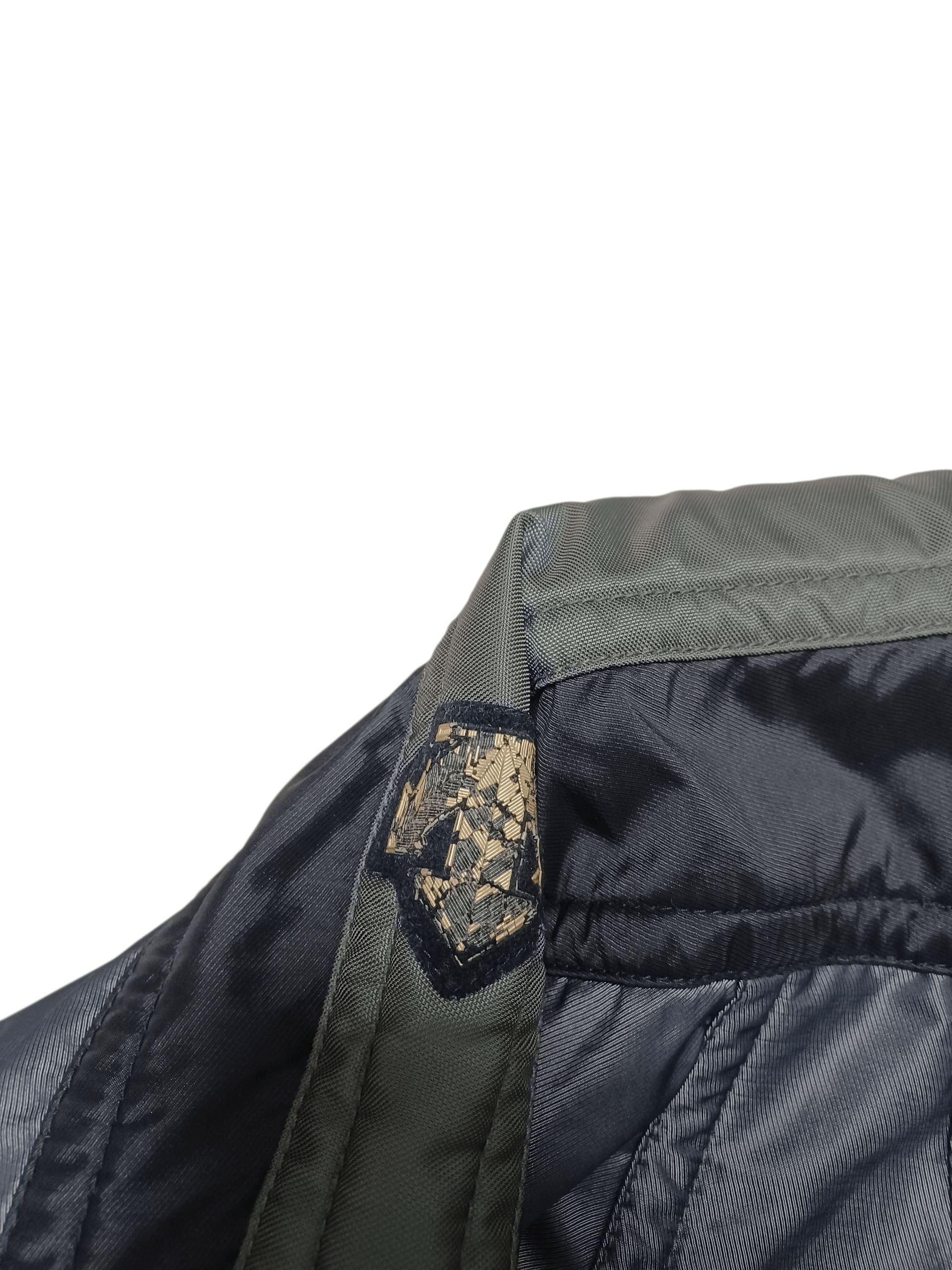 Descente DESCENTE VINTAGE SWITZERLAND SKI TEAM 1/3 HEAVY JACKET Size US XL / EU 56 / 4 - 3 Thumbnail