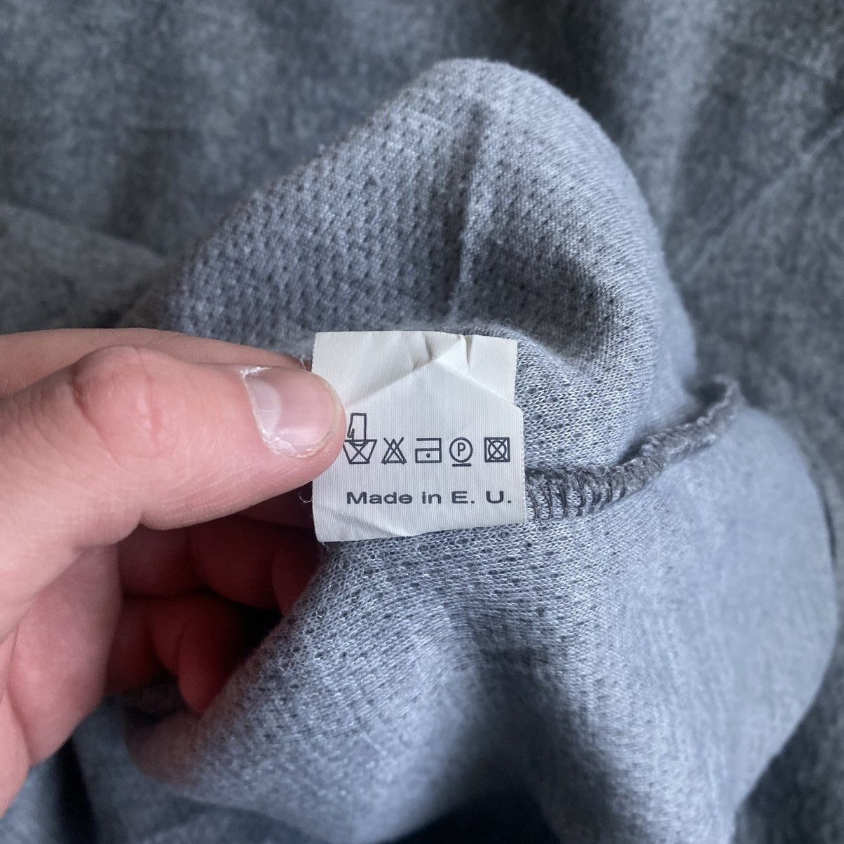 Yves Saint Laurent Vintage YSL Yves Saint Laurent Crewneck Grey Sweatshirt Wool Size US S / EU 44-46 / 1 - 11 Thumbnail