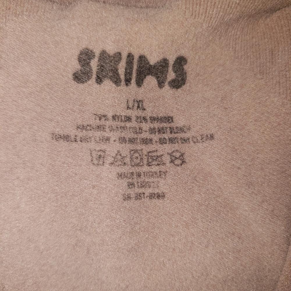 Designer CT271 SKIMS SEAMLESS SCULPT LOW BACK THONG B.S. SIENNA L/XL Size ONE SIZE - 3 Thumbnail