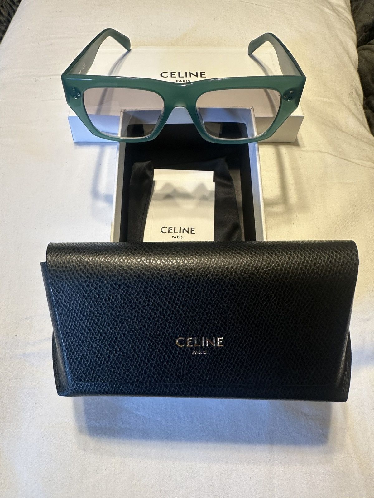 Celine GREEN CELINE BOLD 3 DOTS HD CL40297U Size ONE SIZE - 1 Thumbnail