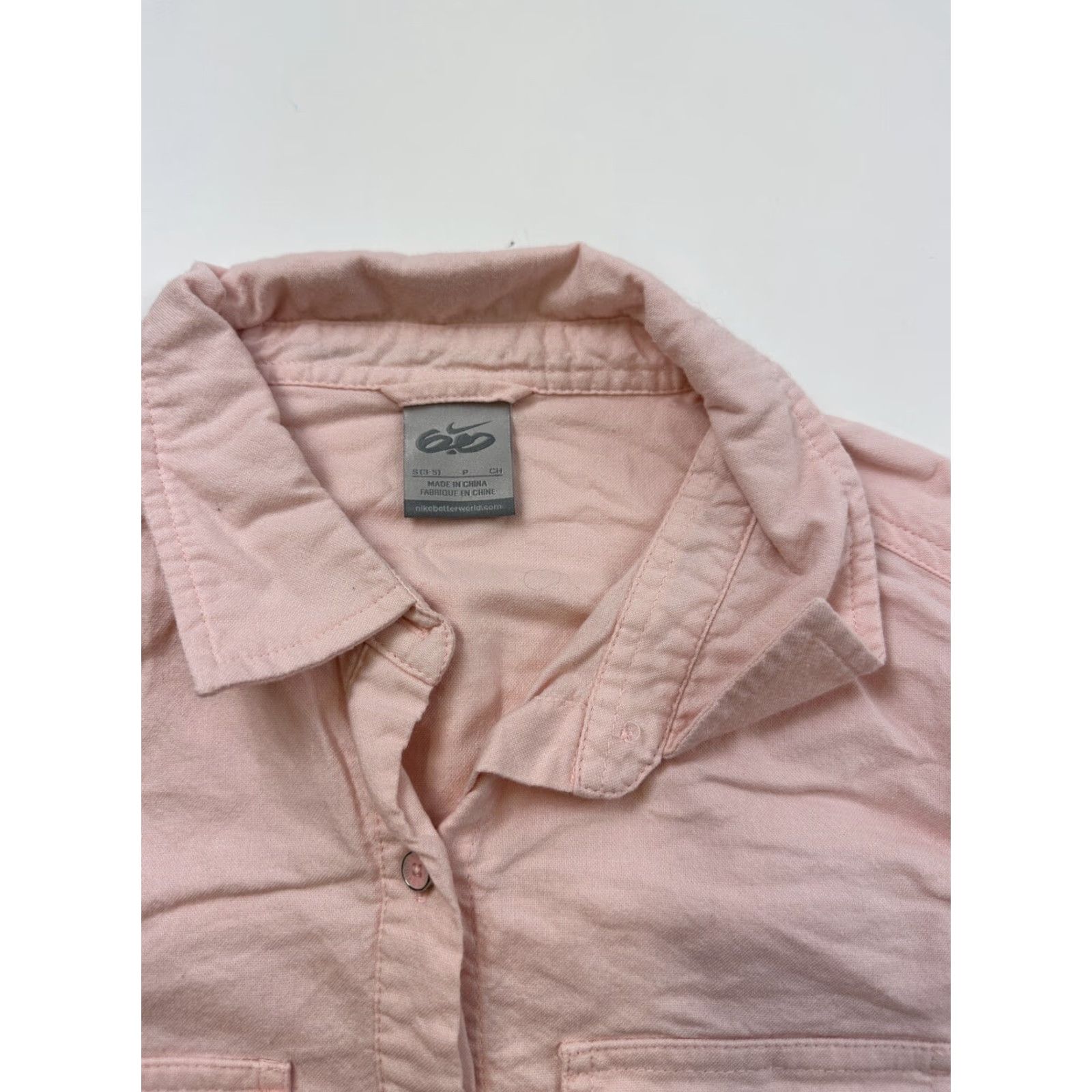 Nike Nike 6.0 Shirt Womens Small Button-Up Pink Skateboard Shirt Womens Small Pink Skateboard Button-Up Nike 6.0 Shirt Size S / US 4 / IT 40 - 2 Thumbnail