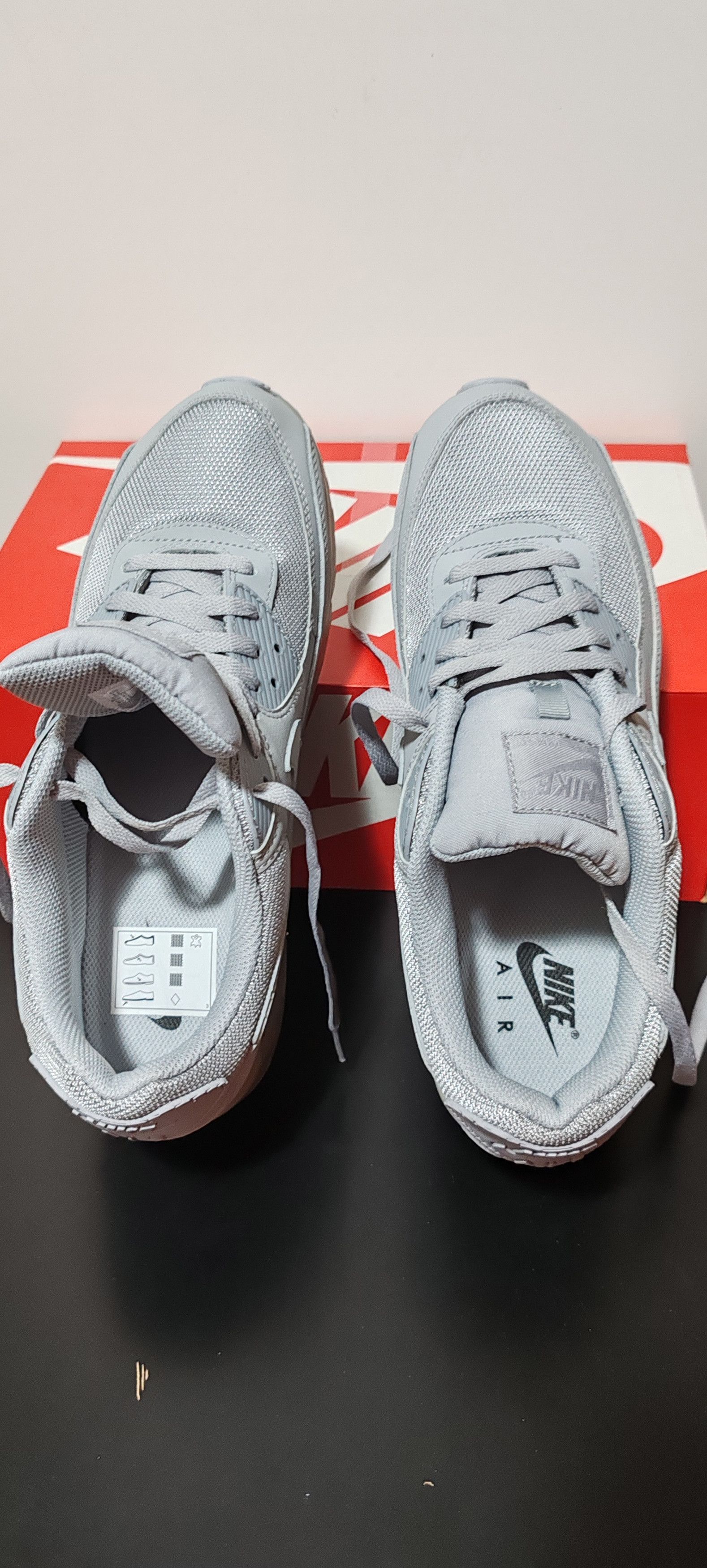 Nike AIR MAX 90 Size US 12 / EU 45 - 12 Thumbnail