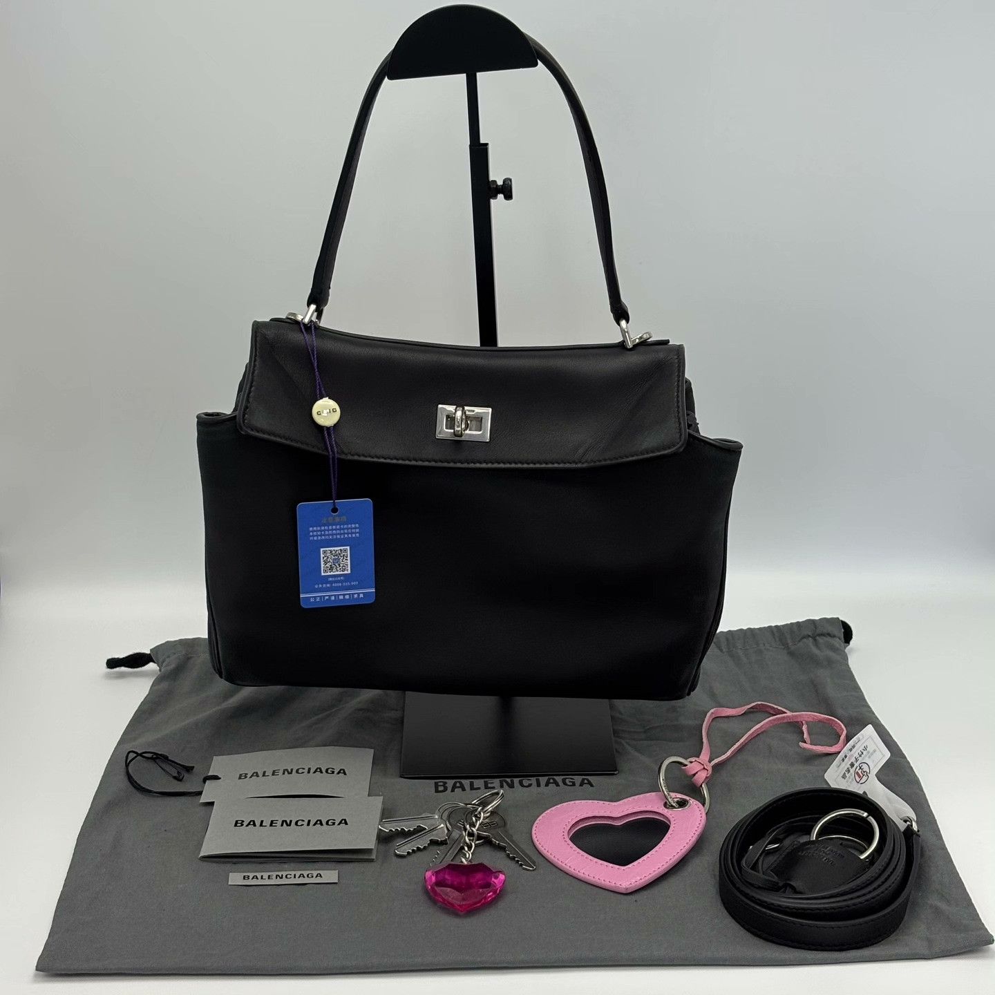 Balenciaga Pre-loved Bag Very good condition Size ONE SIZE - 1 Thumbnail