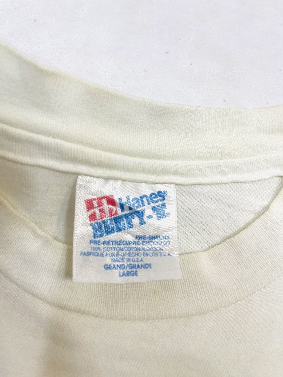 Vintage Vintage BANFF Canada T-Shirt (05) Size US L / EU 52-54 / 3 - 3 Thumbnail