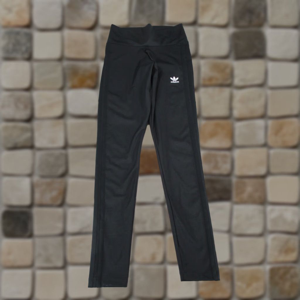 Adidas VINTAGE Adidas Leggings Womens Small Activewear Compression Fitness Black 90s Athleisure Womens Size 28" / US 6 / IT 42 - 1 Thumbnail