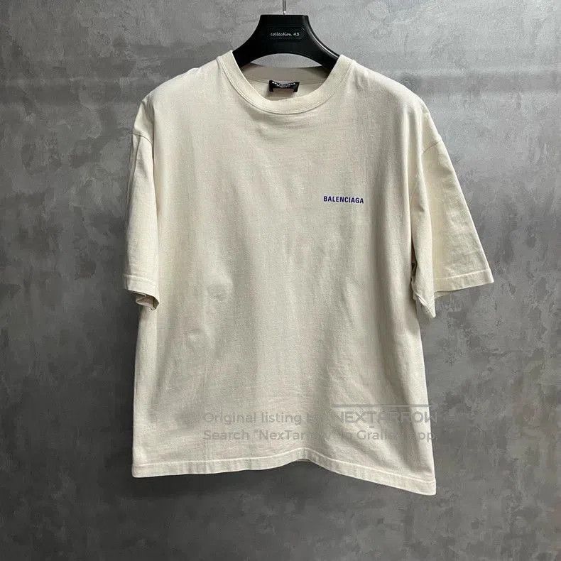 Balenciaga Balenciaga Beige Logo Print Short Sleeve T-shirt. Size US L / EU 52-54 / 3 - 1 Thumbnail