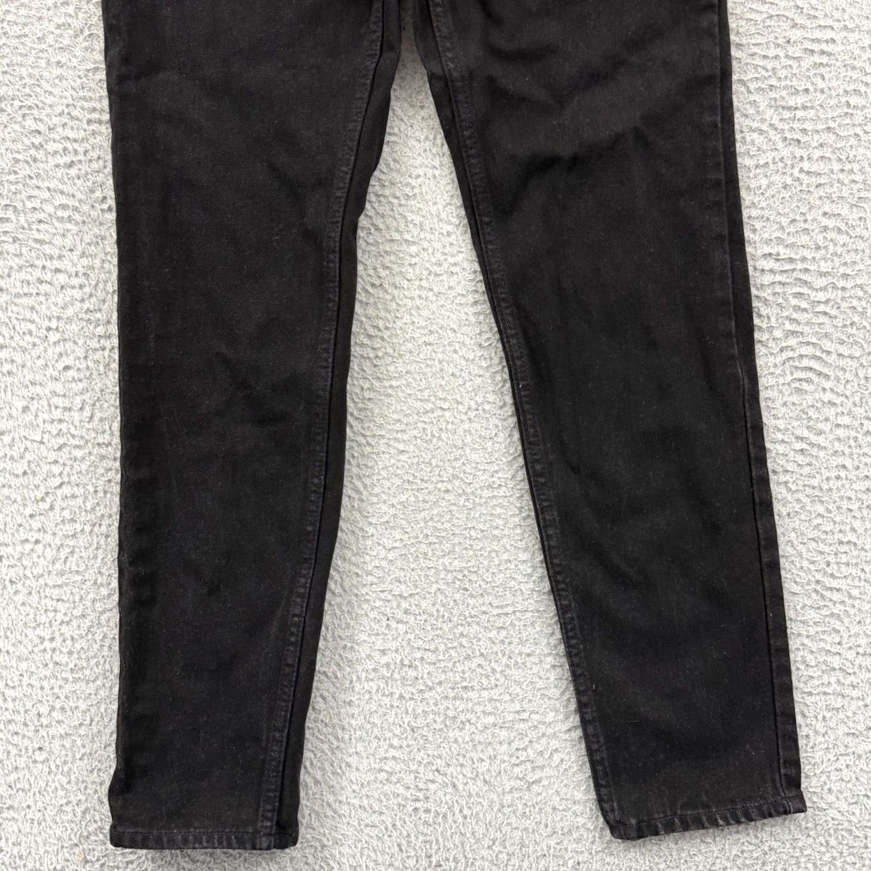 Levi's VINTAGE Levi's 950 Jeans Womens 3 Black Denim Tapered Leg 90s Relaxed Orange Tab Mens Womens Girls Size 26" / US 2 / IT 38 - 2 Thumbnail