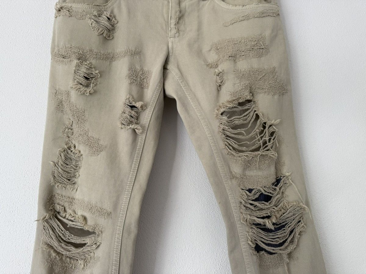Dolce & Gabbana Destroyed Beige Denim with Frayed Hem Size US 32 / EU 48 - 4 Thumbnail
