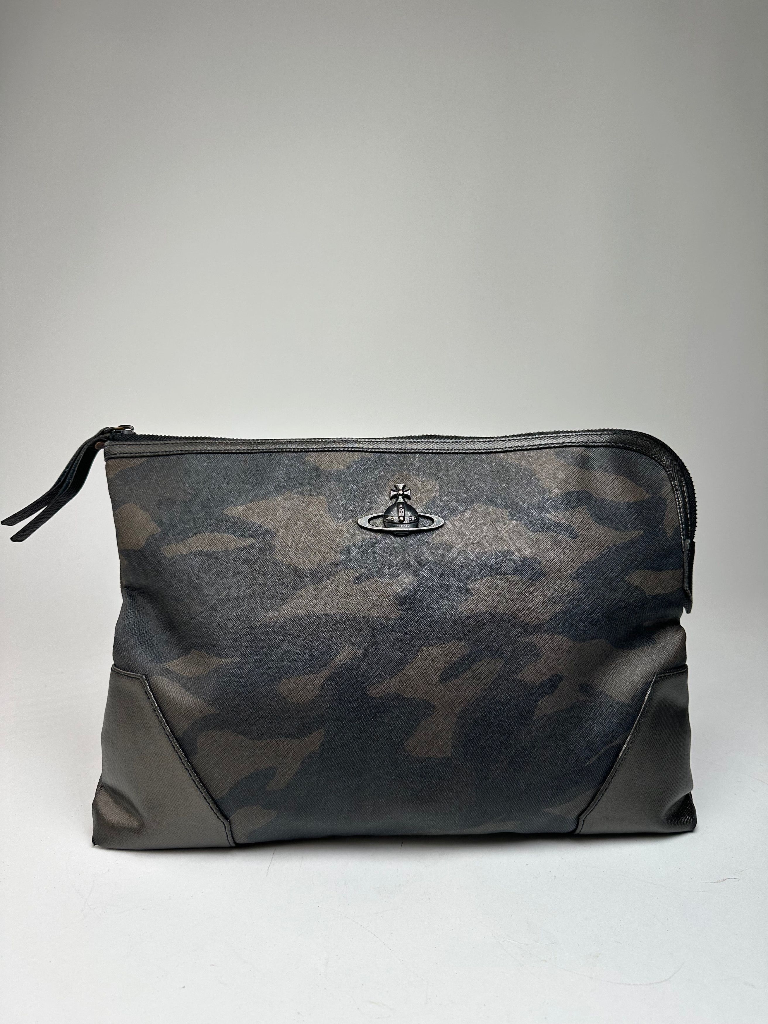 Vivienne Westwood Vintage Camouflage Leather Clutch / Belt Bah Khaki / Grey / Size ONE SIZE - 1 Thumbnail
