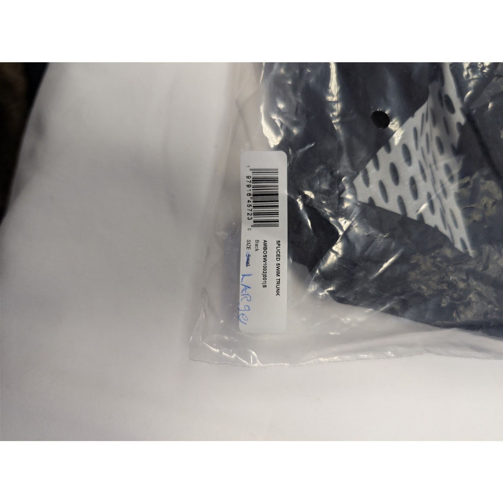 Amiri o1rshd1 Spliced Swim Trunk Shorts in Black Size US 34 / EU 50 - 22 Thumbnail