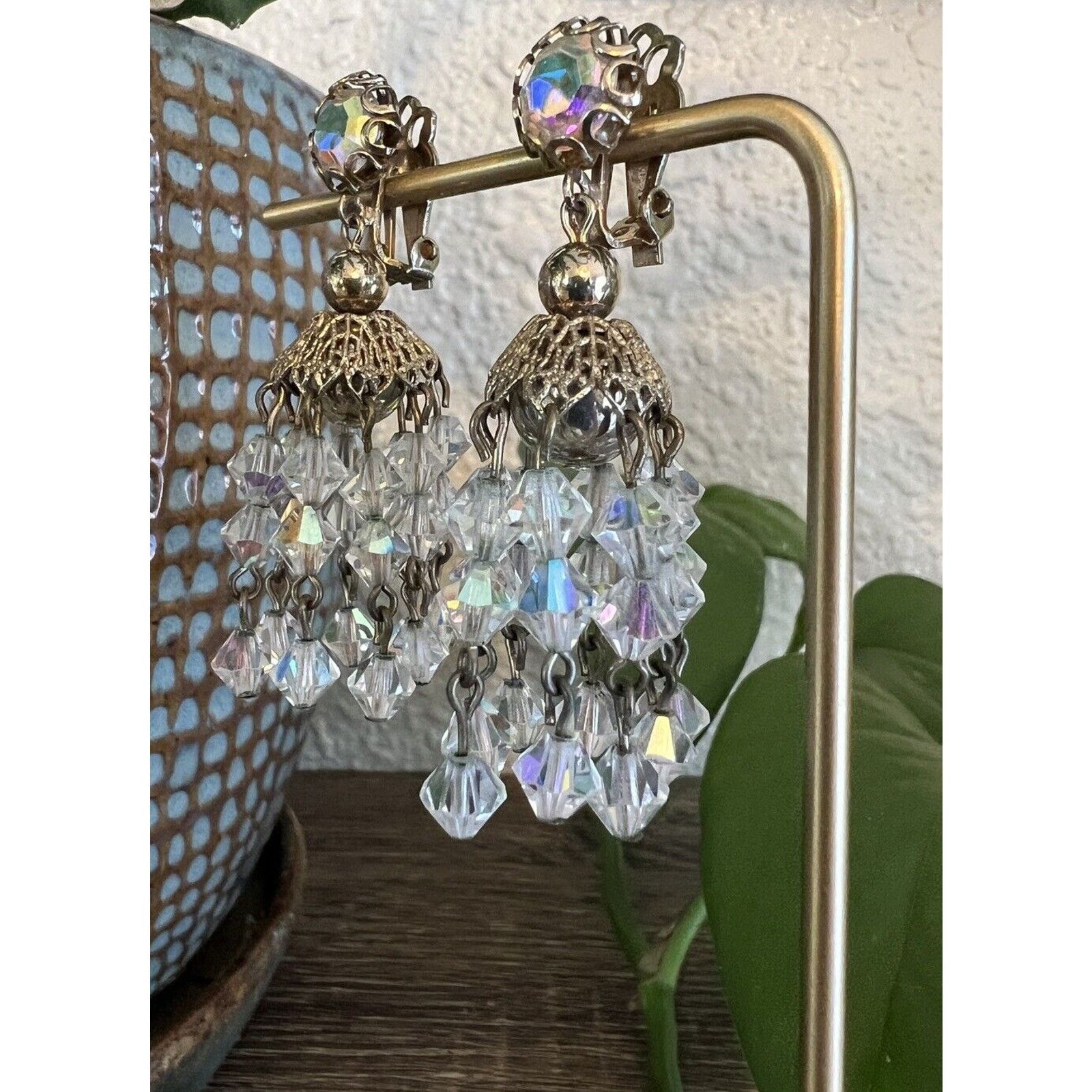 Other Unique Vintage AB Crystal Dangle Clip on Earring Rhinestone Size ONE SIZE - 2 Thumbnail
