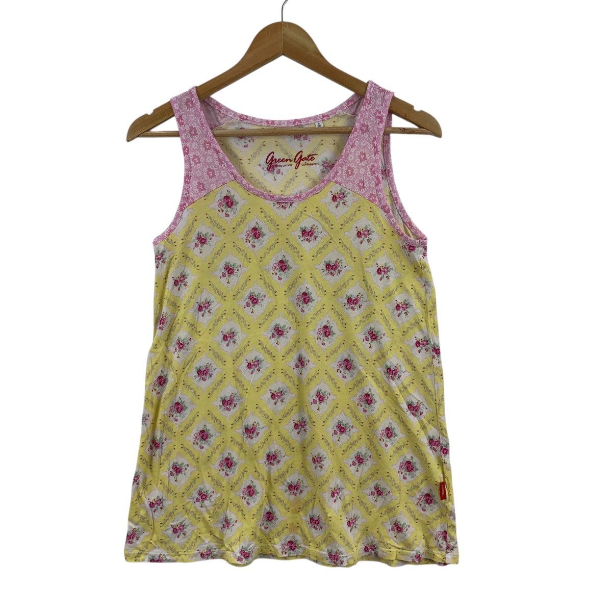 Uniqlo UNIQLO x GREEN GATE COPENHAGEN Limited Edition Tank Top Tee Size XS / US 0-2 / IT 36-38 - 4 Thumbnail