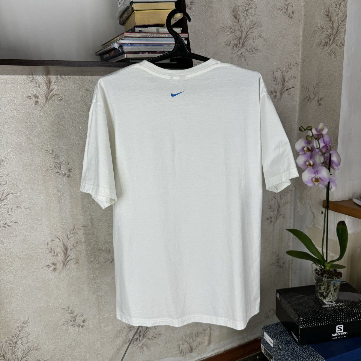 Nike × Vintage Vintage 00s Nike T shirt Centre Logo Tn Drill White XL Mens Size US XL / EU 56 / 4 - 10 Thumbnail