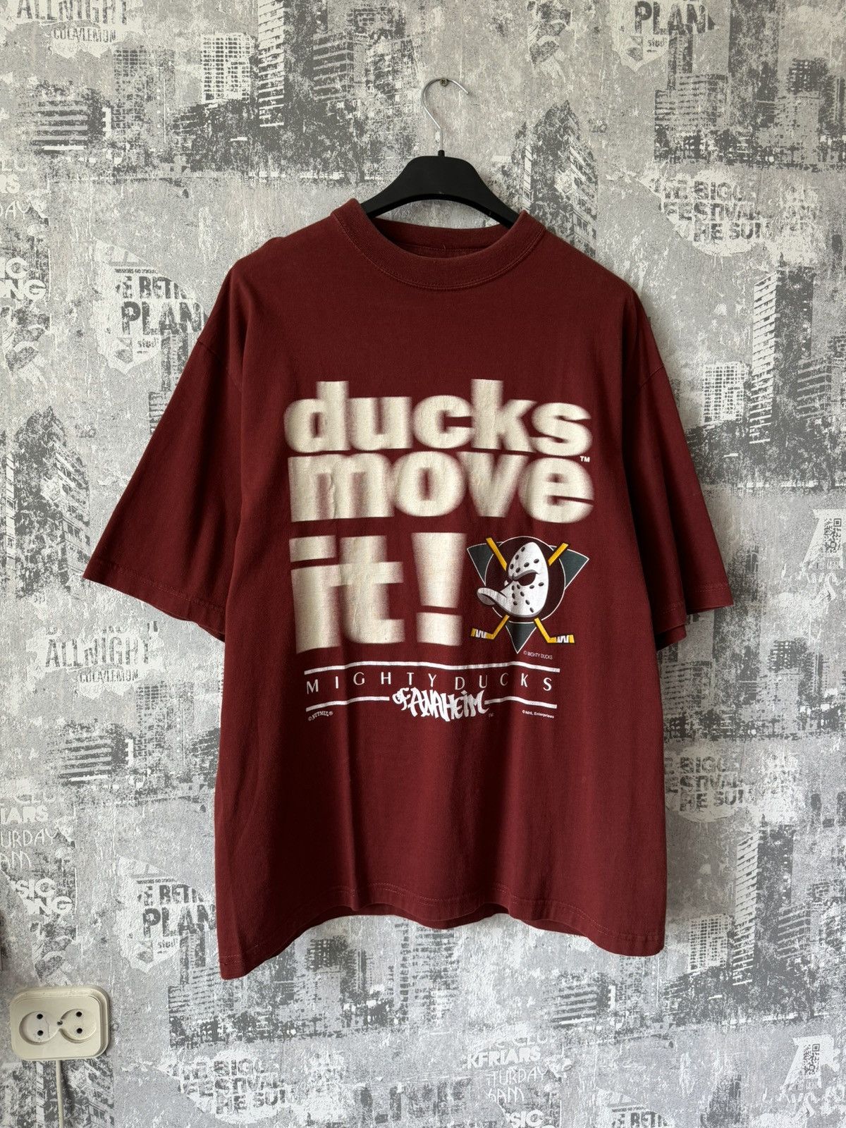 Nutmeg Vintage 90s NFL Mighty Ducks T-Shirt Size US XL / EU 56 / 4 - 2 Thumbnail