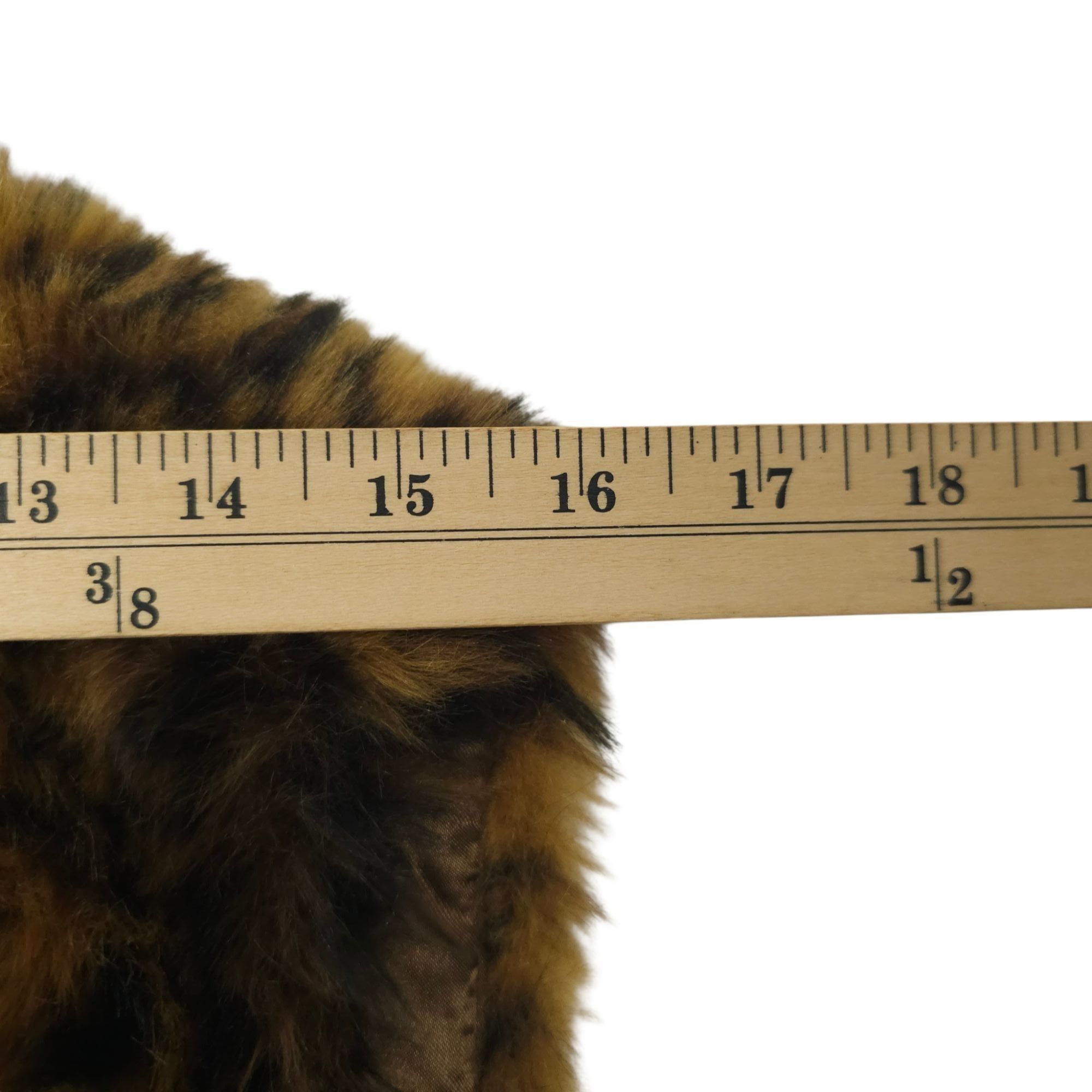 J.Crew J.Crew Faux Leopard Fur Vest Size L Animal Print Zip Front Size L / US 10 / IT 46 - 16 Thumbnail