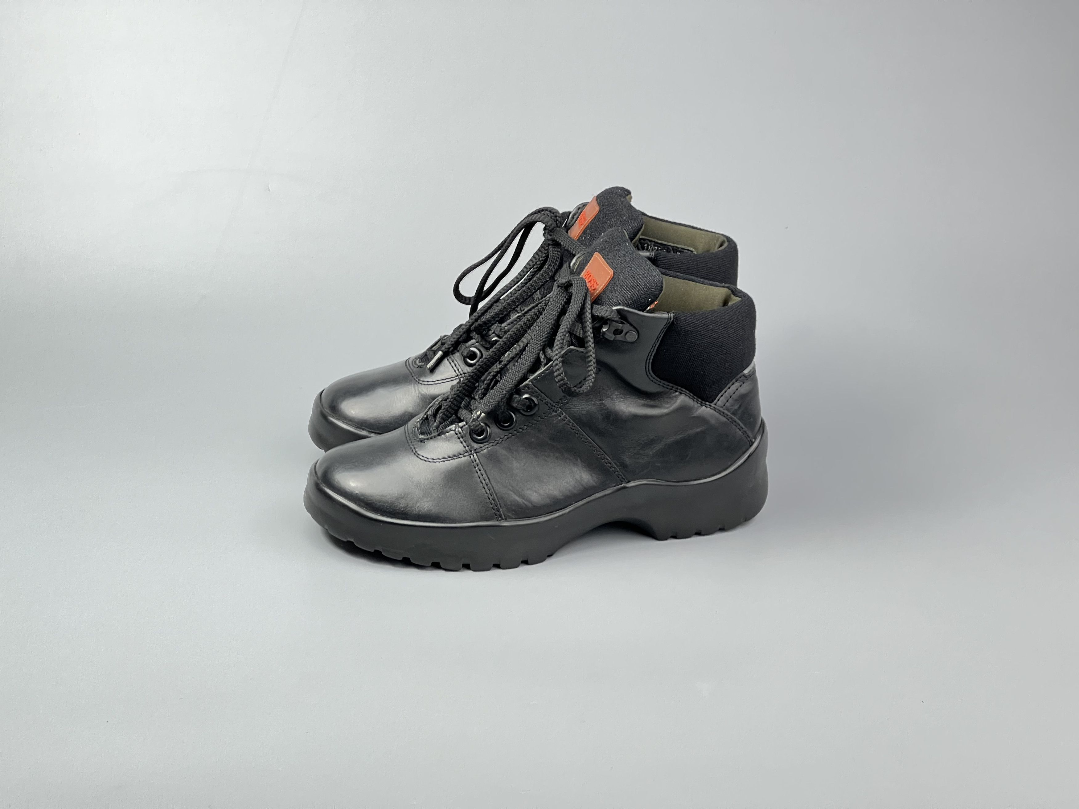 Hugo Boss × Vintage Hugo Boss Vintage Leather Boots Size 40 Size US 8.5 / IT 38.5 - 1 Thumbnail