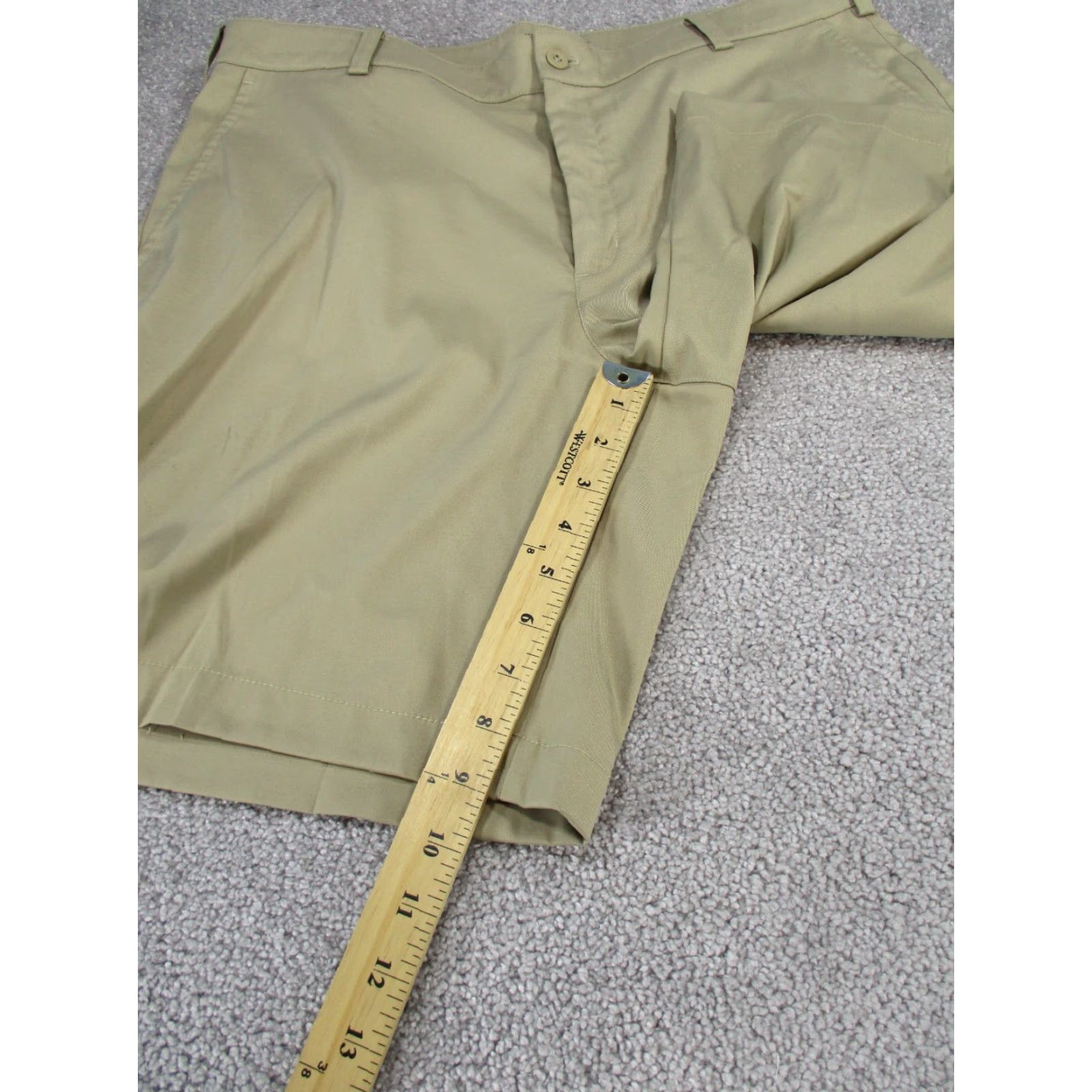Nike Nike Golf Shorts Mens 36 Dri Fit Tour Performance Beige Khaki Lightweight Chino Shorts Casual Mens 36 Beige Nike Golf Shorts Size US 36 / EU 52 - 6 Thumbnail
