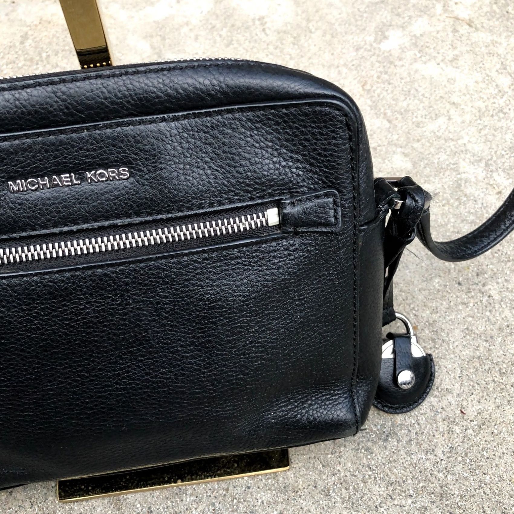 Michael Kors MICHAEL KORS Jet Set Crossbody Pebble Leather Purse Women's Black Zipper Small Bag | Jet Set Travel Size ONE SIZE - 4 Thumbnail