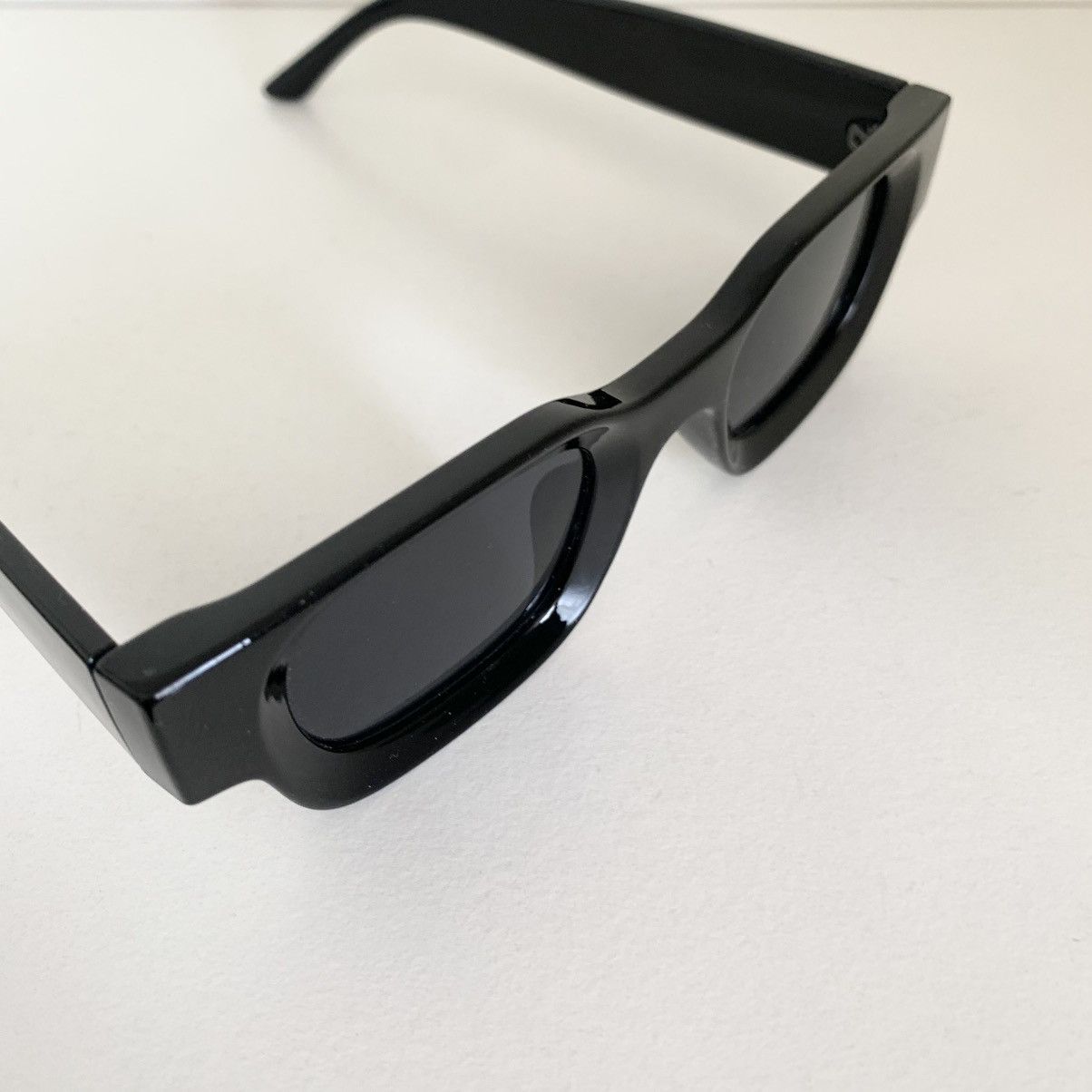 Other Retro future thick frame square sunglasses Size ONE SIZE - 6 Thumbnail