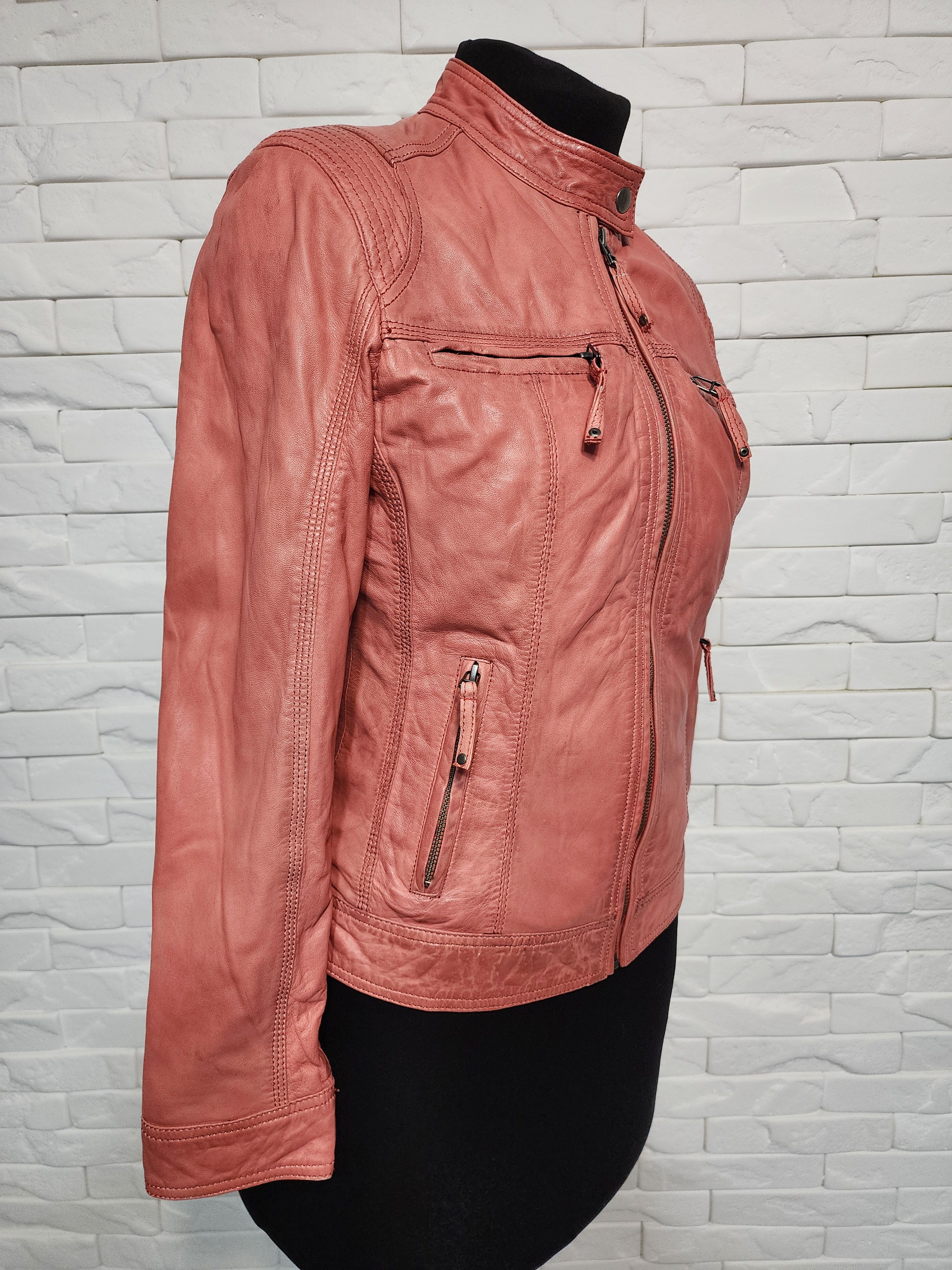 Designer Women's sporty leather jacket. Size M / US 6-8 / IT 42-44 - 3 Thumbnail