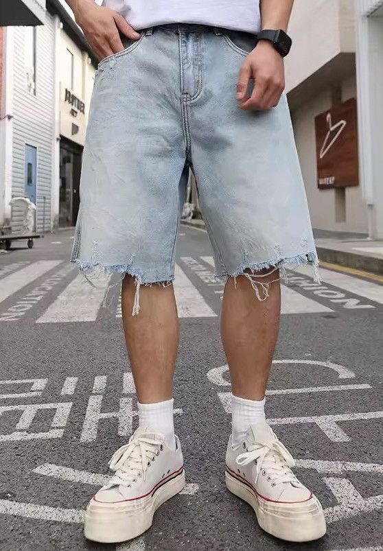 Jean Korean style ripped light jeans shorts Size US 38 / EU 54 - 5 Thumbnail