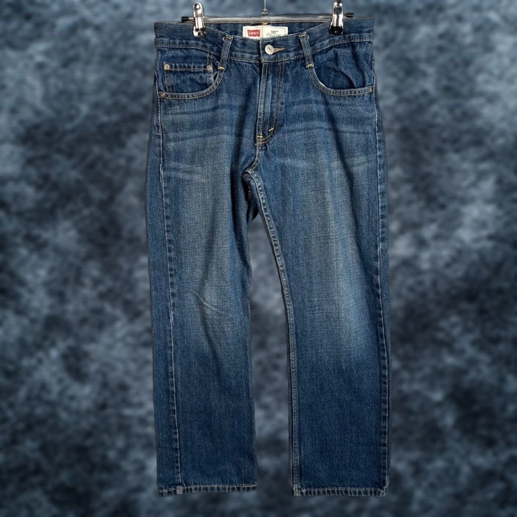 Levi's VINTAGE Levis 505 Womens Size 16 Straight Denim Medium Wash Blue Jeans Size 38" / US 16 / IT 52 - 1 Thumbnail