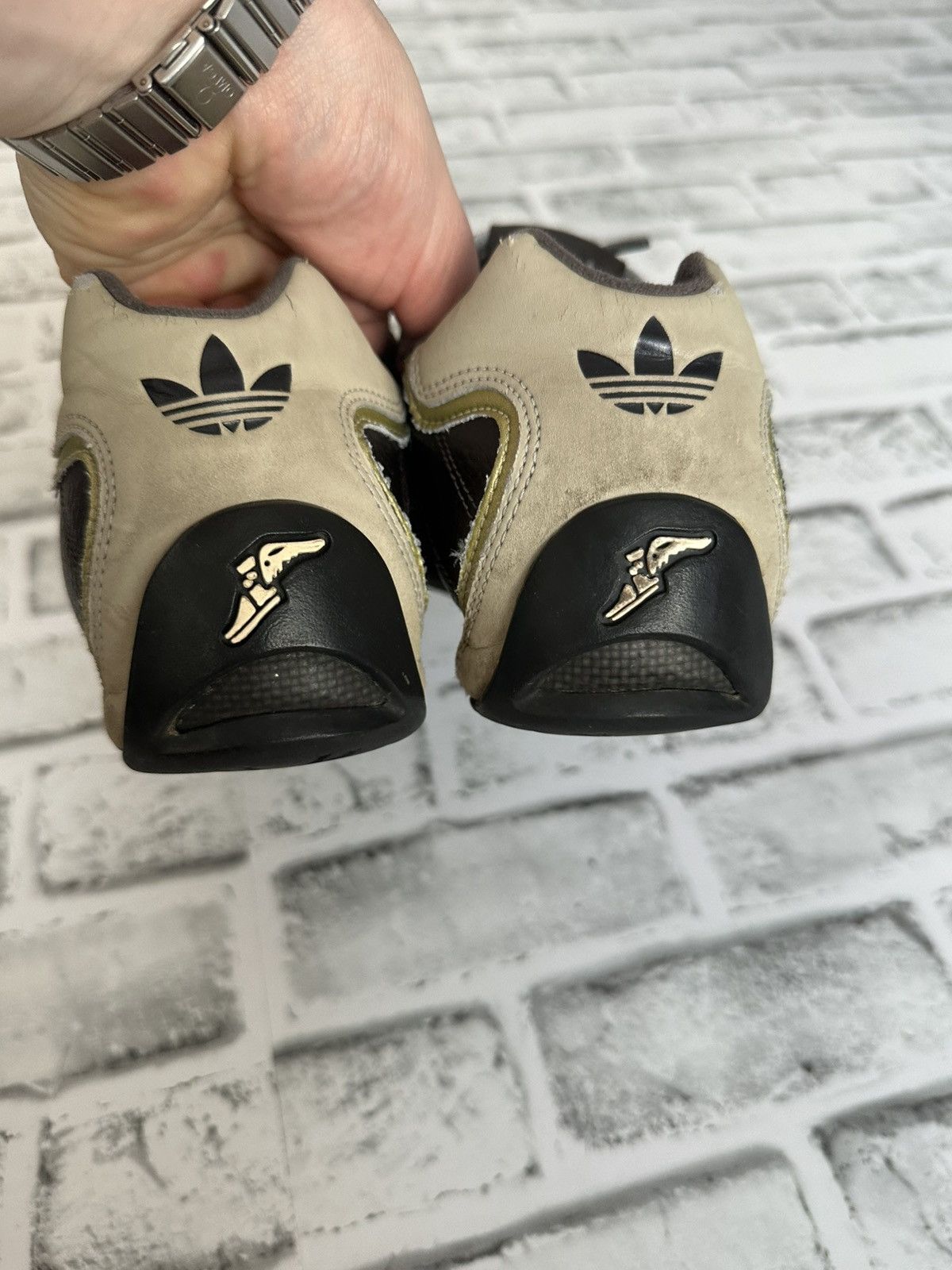 Adidas adidas x Goodyear drivers Size US 8 / EU 41 - 5 Thumbnail