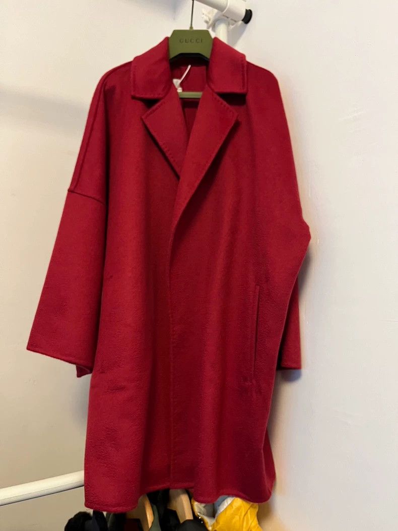 Max Mara Max Mara coat Size M / US 6-8 / IT 42-44 - 1 Thumbnail