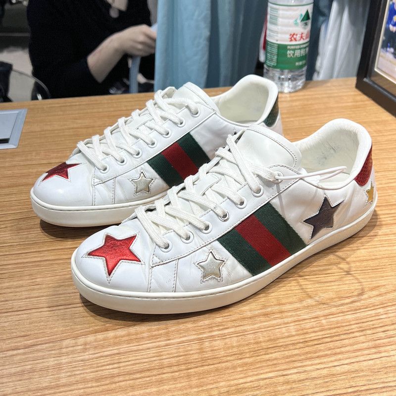 Gucci Gucci Ace Stars White Fashion Sneakers 0079 Size US 8.5 / EU 41-42 - 1 Thumbnail