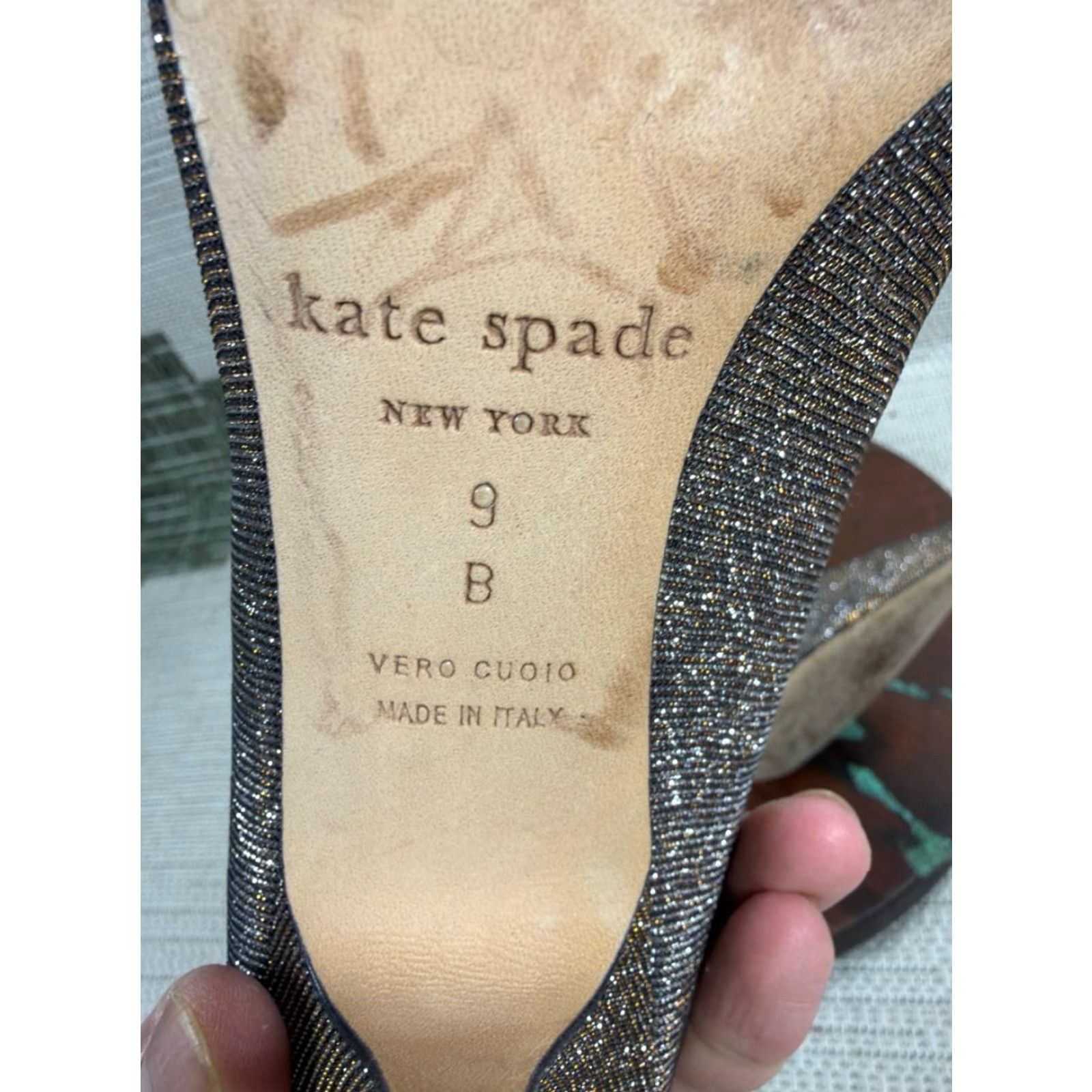Vintage VINTAGE Kate Spade New York Heels Womens 9 B Licorice Glitter Pump Pointed Toe Size US 9 / IT 39 - 7 Thumbnail