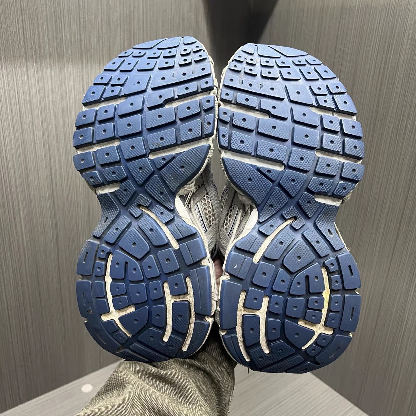 Balenciaga Balenciaga 3XL Extreme Laces Grey Blue Sneakers K15 Size US 7 / EU 40 - 6 Thumbnail