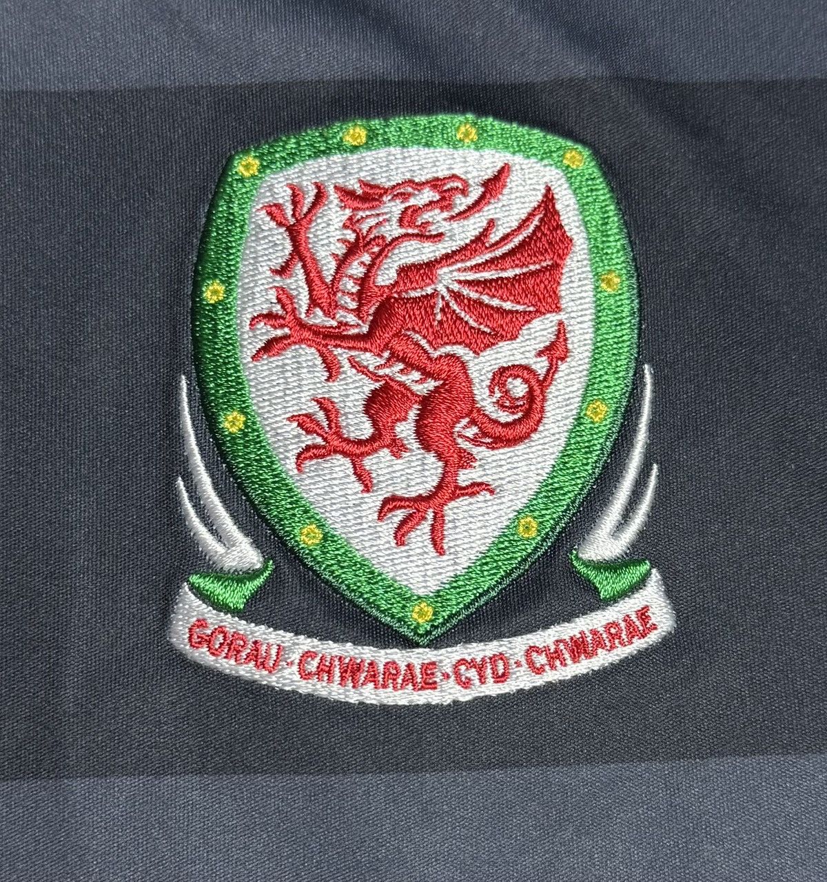 Adidas Wales 2016 2017 Away Football Shirt Soccer Jersey Adidas Size US M / EU 48-50 / 2 - 7 Thumbnail